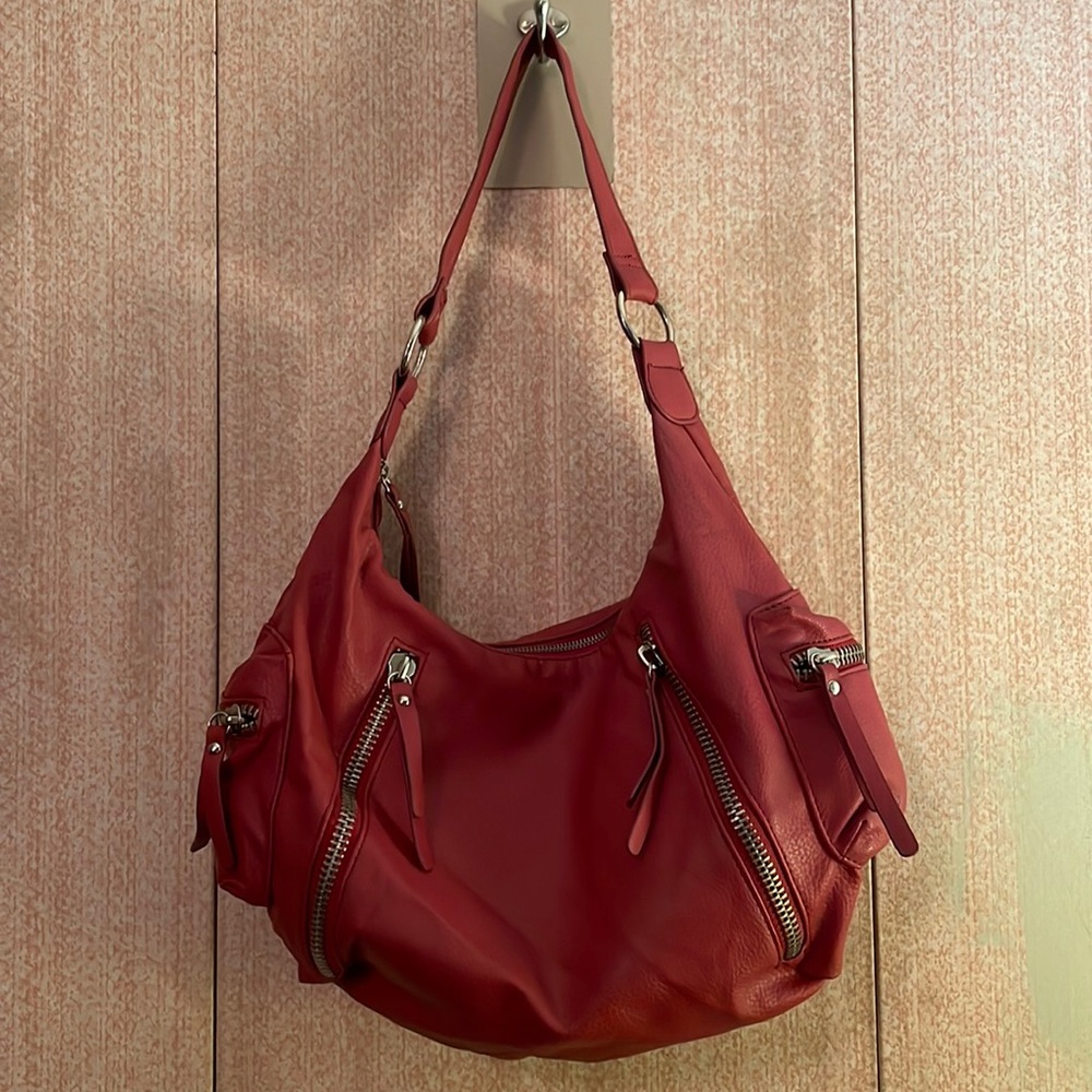 Hobo style purse